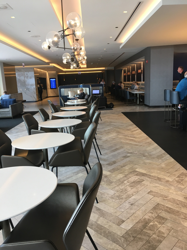 オヘア空港、シカゴ、アメリカ、ラウンジ