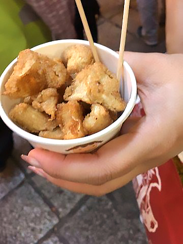 台湾、旅行、九份、グルメ、エリンギのフライ、淡水でも人気