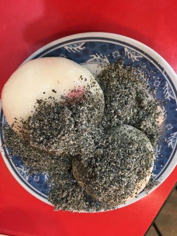台湾、旅行、グルメ、胡麻だんご