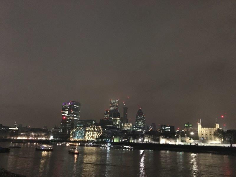 イギリス、ロンドン、旅行、テムズ川