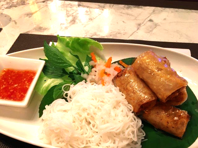 ベトナム、ハノイ、観光、グルメ、揚げ春巻