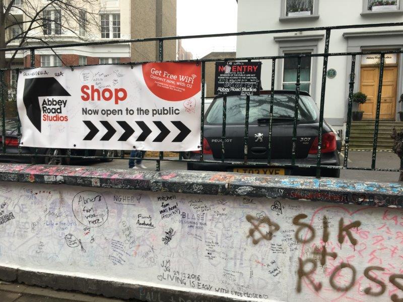 イギリス、ロンドン、旅行、ビートルズ、アビーロードスタジアム