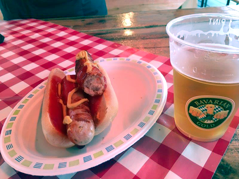 イギリス、ロンドン、旅行、グルメ、ソーセージ、ビール