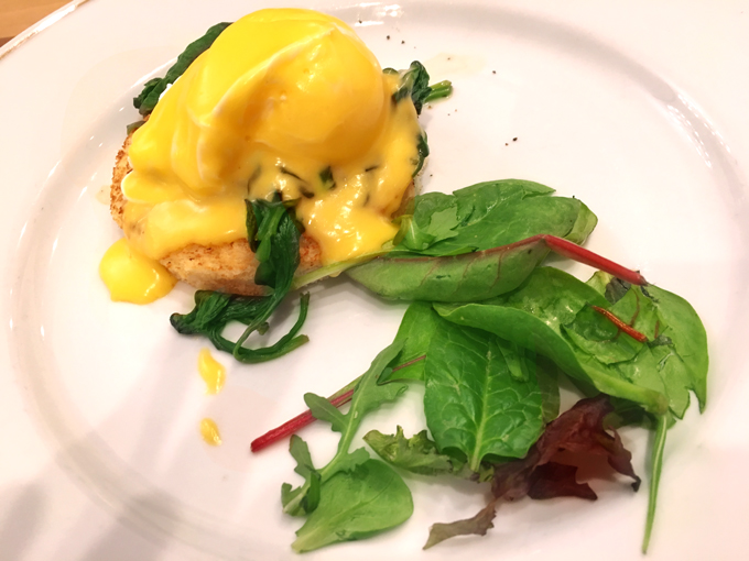 イギリス、ロンドン、旅行、グルメ、エッグベネディクト