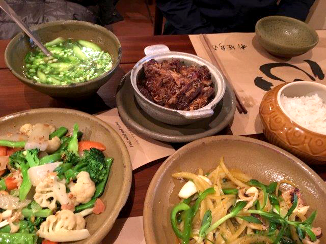 ベトナム、ハノイ、観光、昼食、グルメ