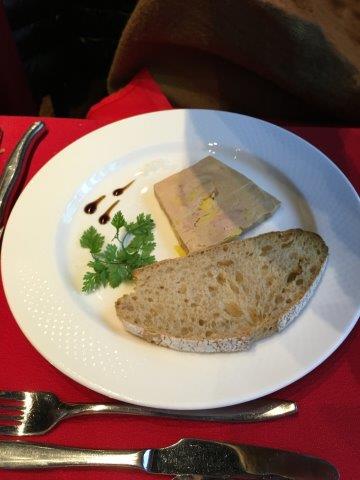 フランス、パリ、旅行、セーヌ川、バトー・ムッシュ、ディナークルーズ、テリーヌ