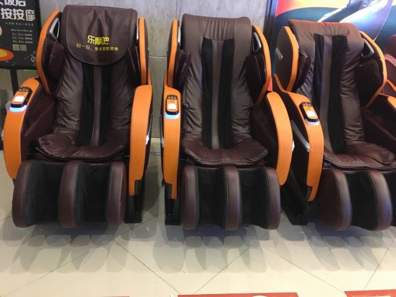 中国、広州、深圳、旅行、マッサージチェア、スマホ決済