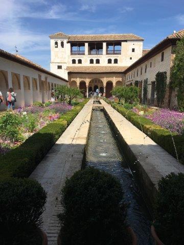 スペイン、旅行、観光、アルハンブラ宮殿、ナスル宮殿、アセキアの中庭、庭園