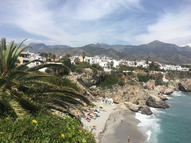 スペイン、観光、旅行、ネルハ