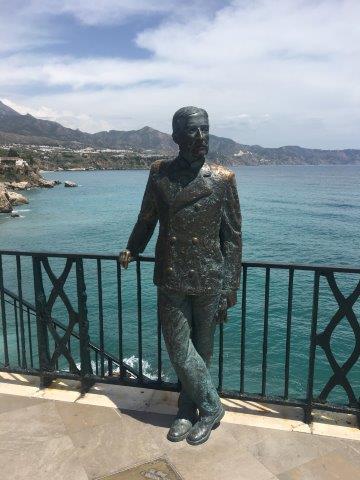 スペイン、観光、旅行、ネルハ